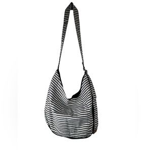 Thirty-One Retro Hobo Crossbody Twill Black Cream Stripe Bag Purse